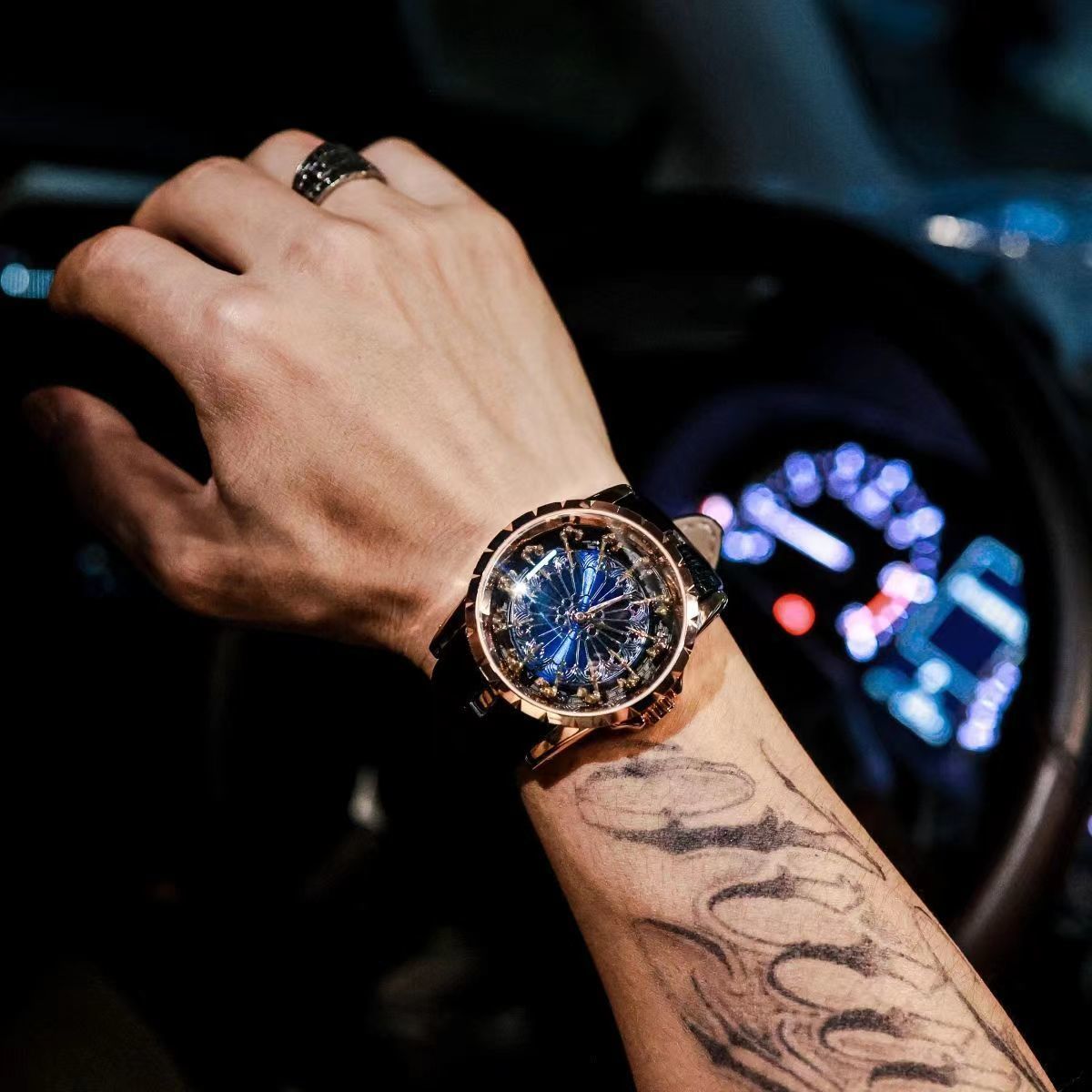 Luxurious and Elegant Men's Wa - Zodiac Luxury Watch recension och pris