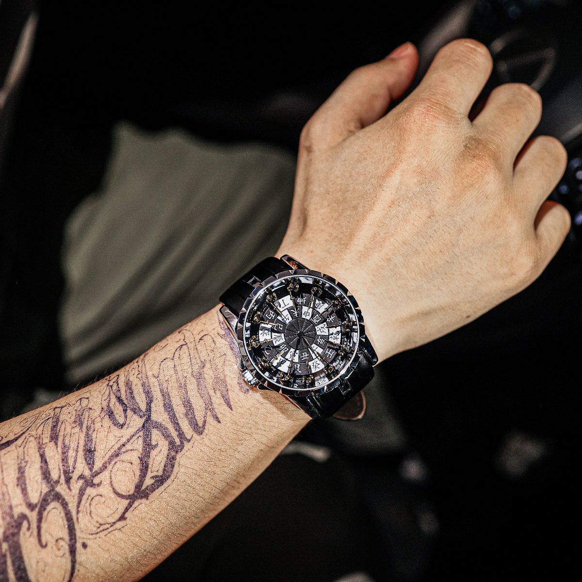 European, American, Japanese,  - Zodiac Luxury Watch recension och pris