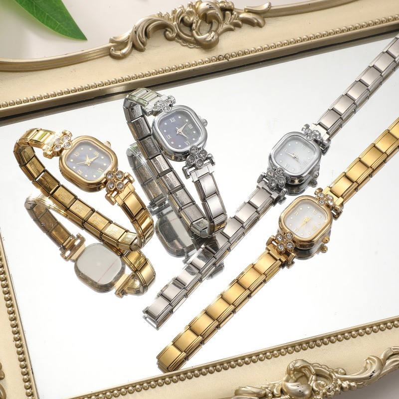 ArabicNumeral Flower Shape Lux - Luxury Watch Makes recension och pris